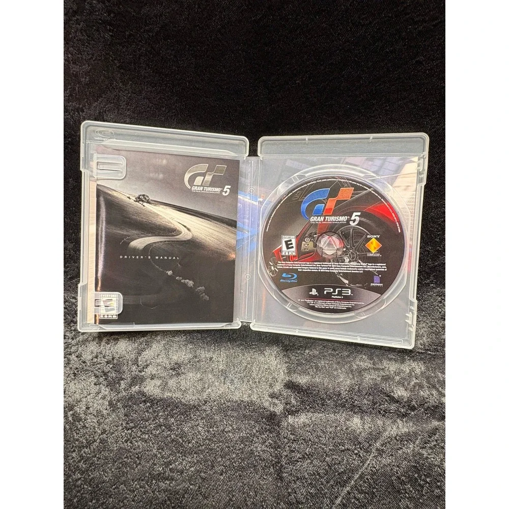 Gran Turismo 5 Sony PlayStation 3 PS3 Racing Simulator CIB Complete with Manual